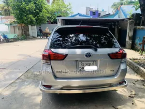 Toyota Axio 2017 Silver