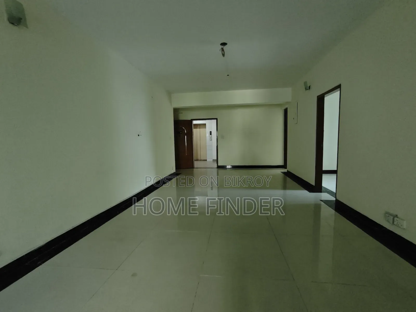 4bdrm Apartment in Gulshan for Rent