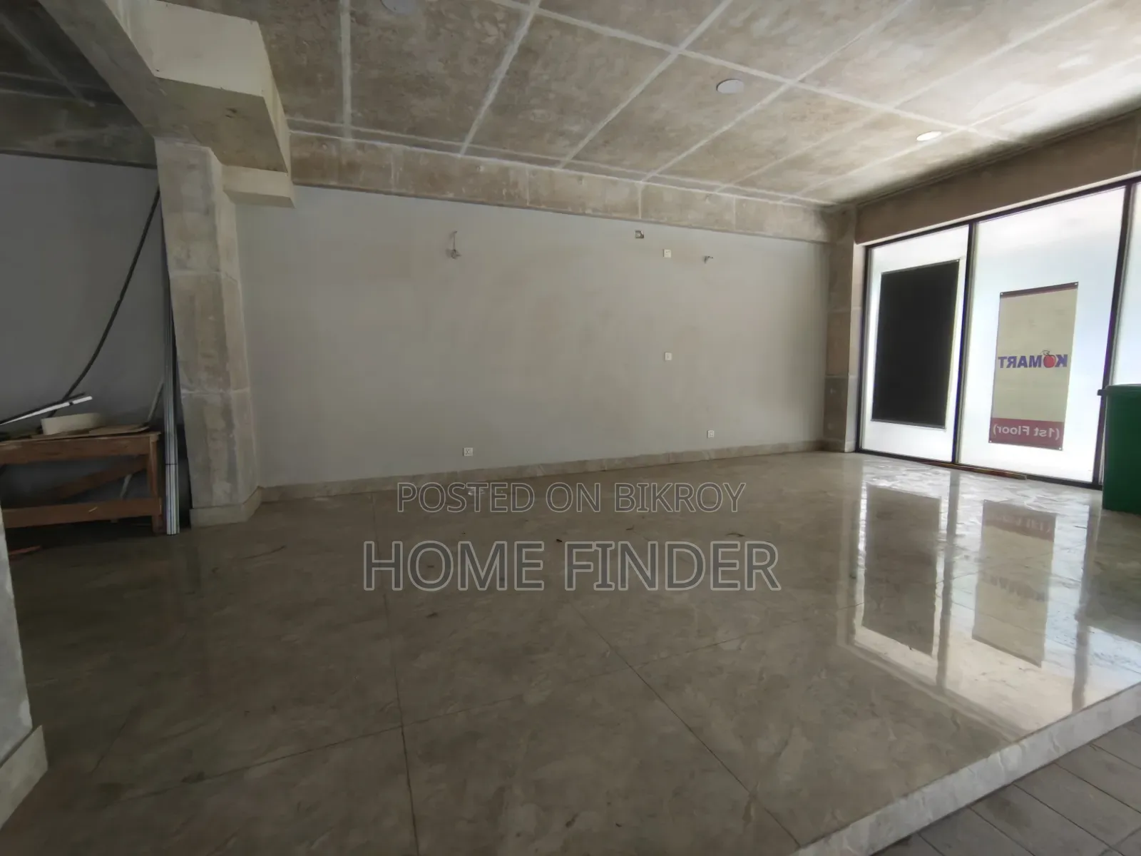 1400 SQFT Ground Floor Coffee Shop Space for Rent in Gulshan