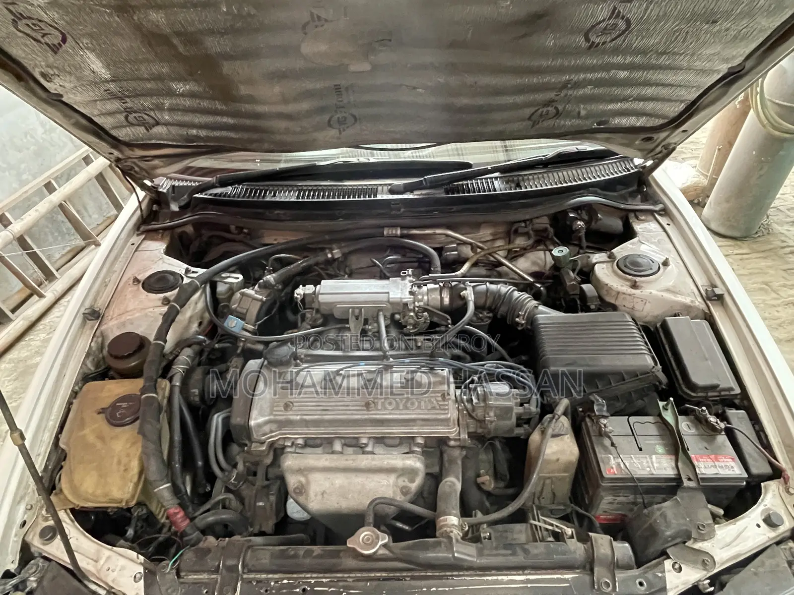 Toyota Corolla Sedan 1994 White