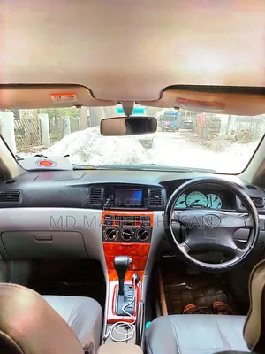 Toyota Corolla 2002 White