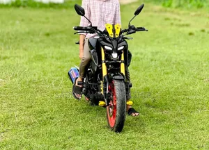 ইয়ামাহা ২০২৫ ব্ল্যাক