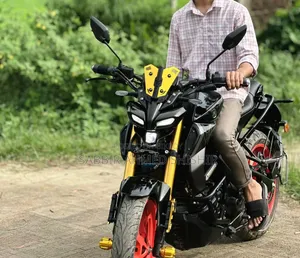 ইয়ামাহা ২০২৫ ব্ল্যাক