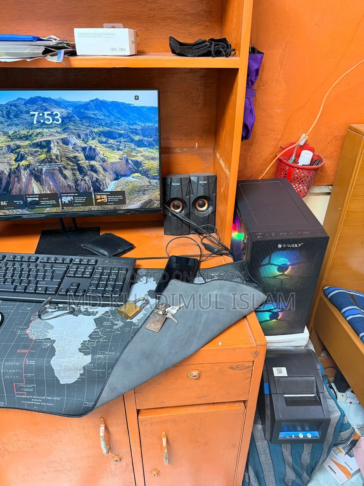 Desktop Computer 8GB AMD Ryzen 5 SSD 256GB