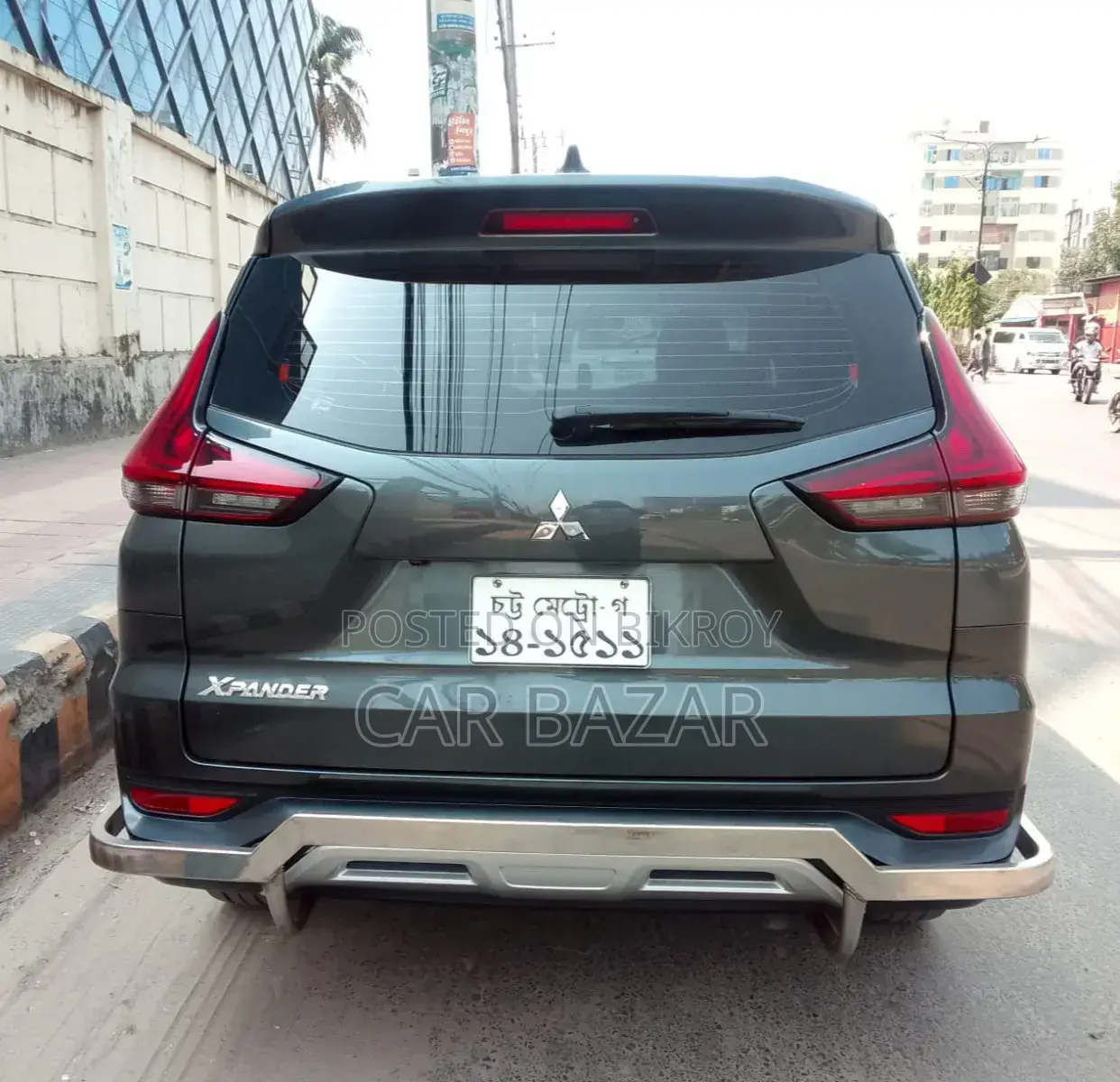 Mitsubishi Xpander G 2021 Gray
