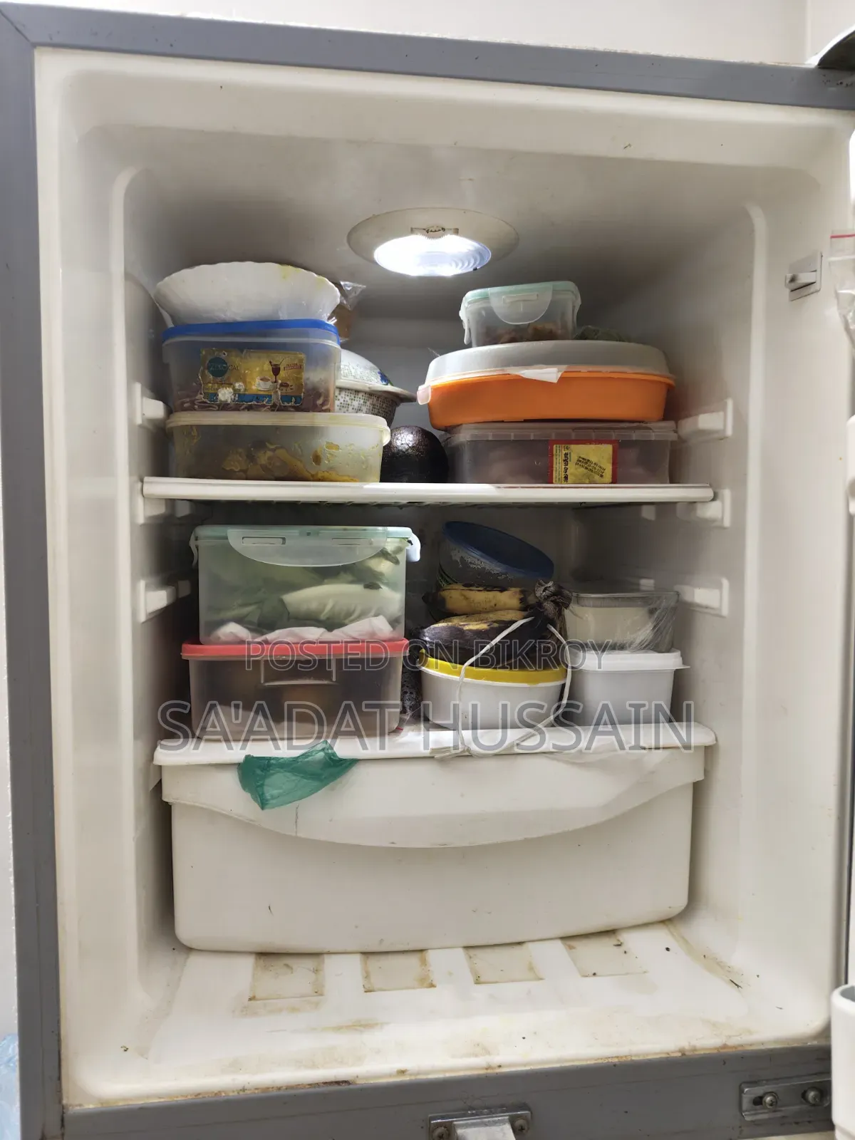 Walton WFB-2b6 Fridge for Sale | 252L | Fully Functional