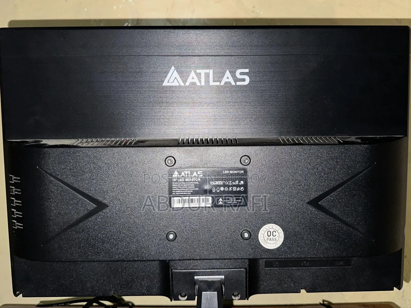 Atlas 19" Monitor