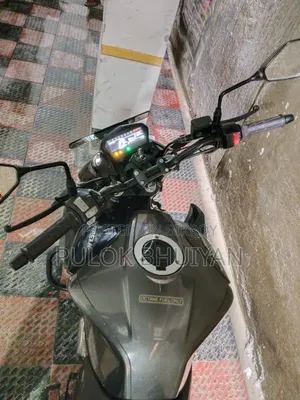Hero Xtreme 125R 2025 Black