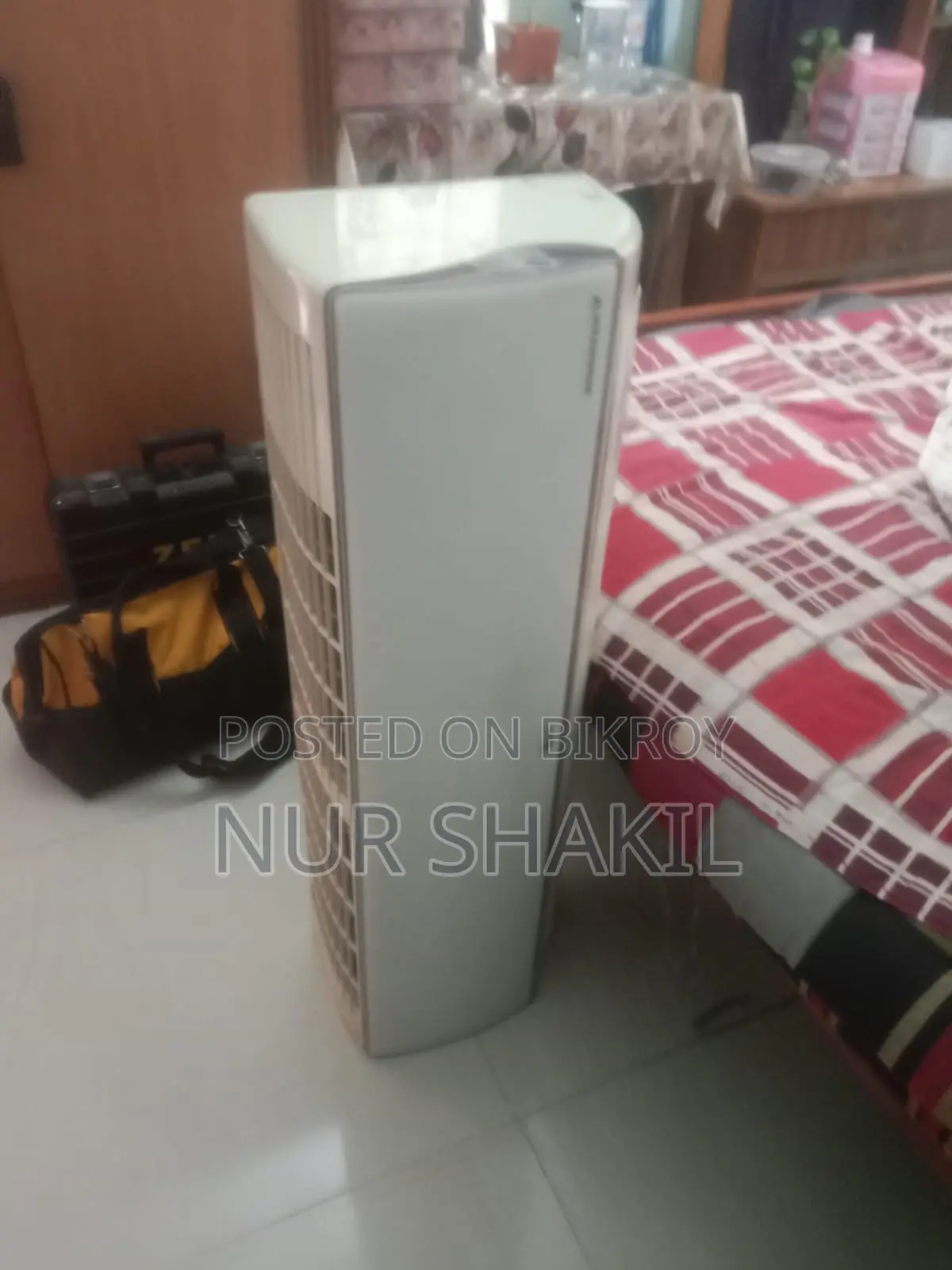 LG Model - BS-Q-1268AX4