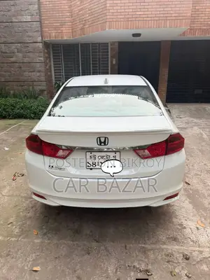 Honda Grace 1.5 Hybrid AWD 2016 White