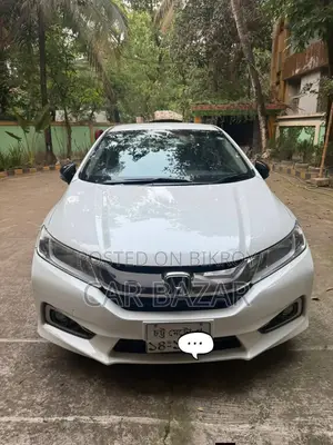 Honda Grace 1.5 Hybrid AWD 2016 White