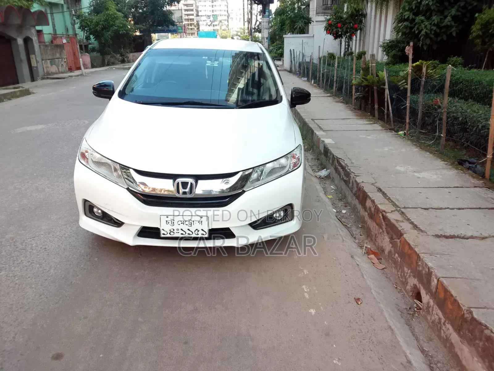 Honda Grace 1.5 Hybrid AWD 2016 White