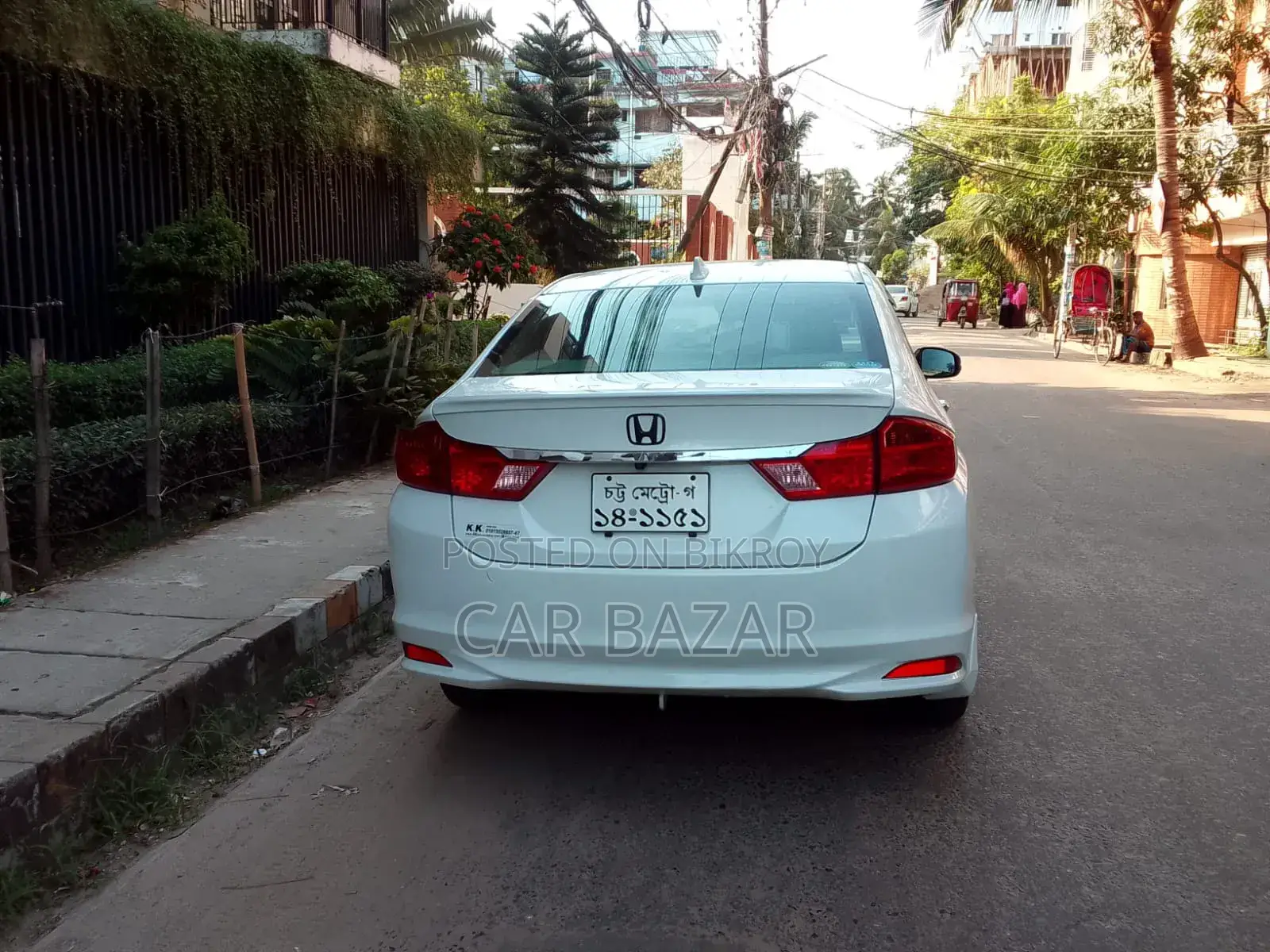 Honda Grace 1.5 Hybrid AWD 2016 White