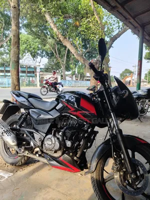 Bajaj Pulsar 150 2022 Black