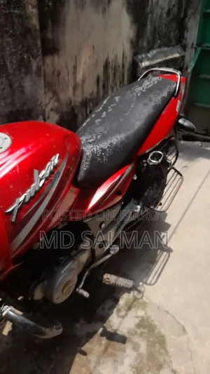 Bajaj Pulsar 150 2012 Red
