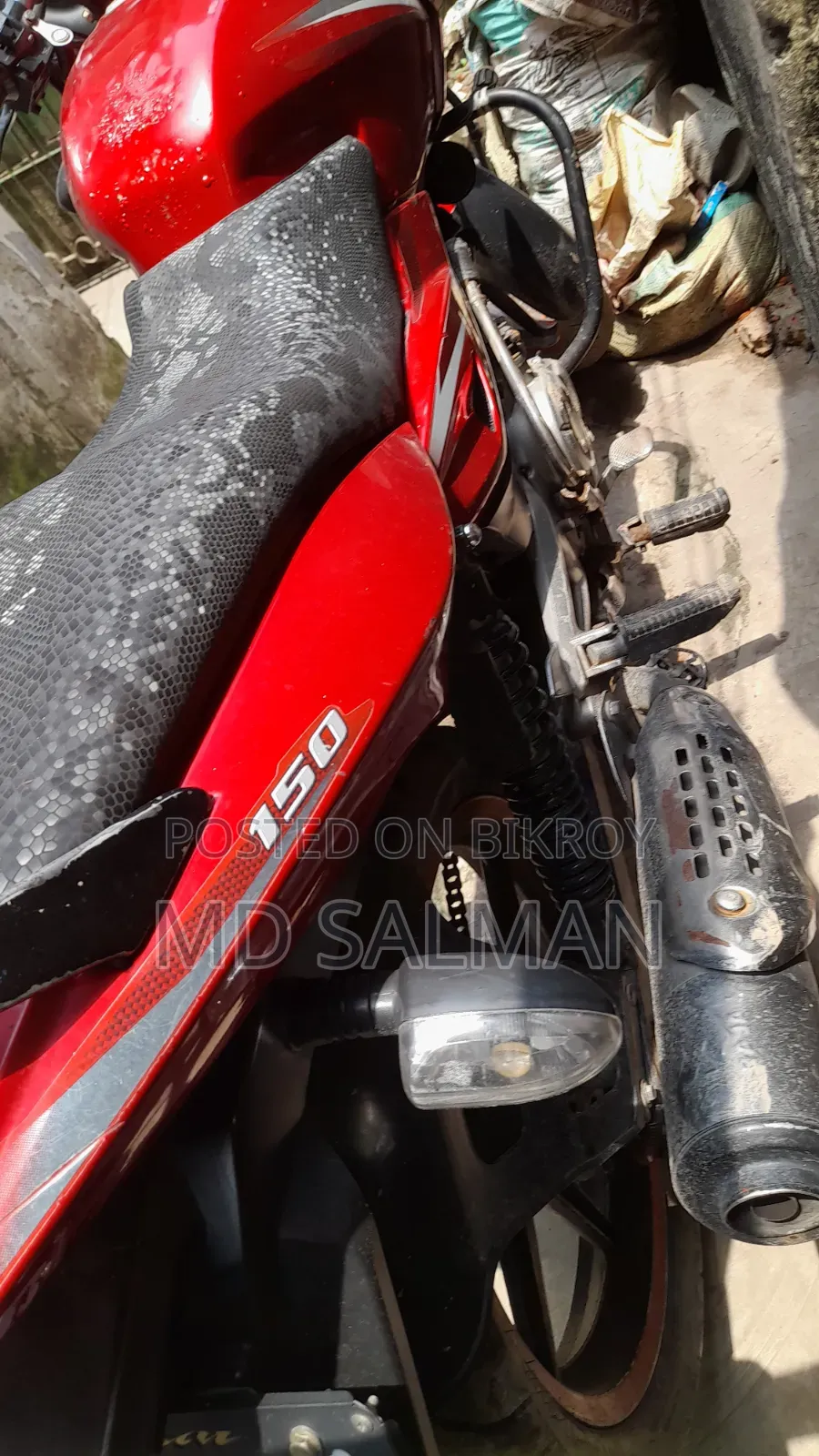 Bajaj Pulsar 150 2012 Red
