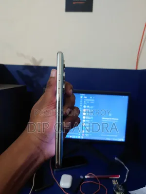 Tecno Camon 40 256 GB Blue