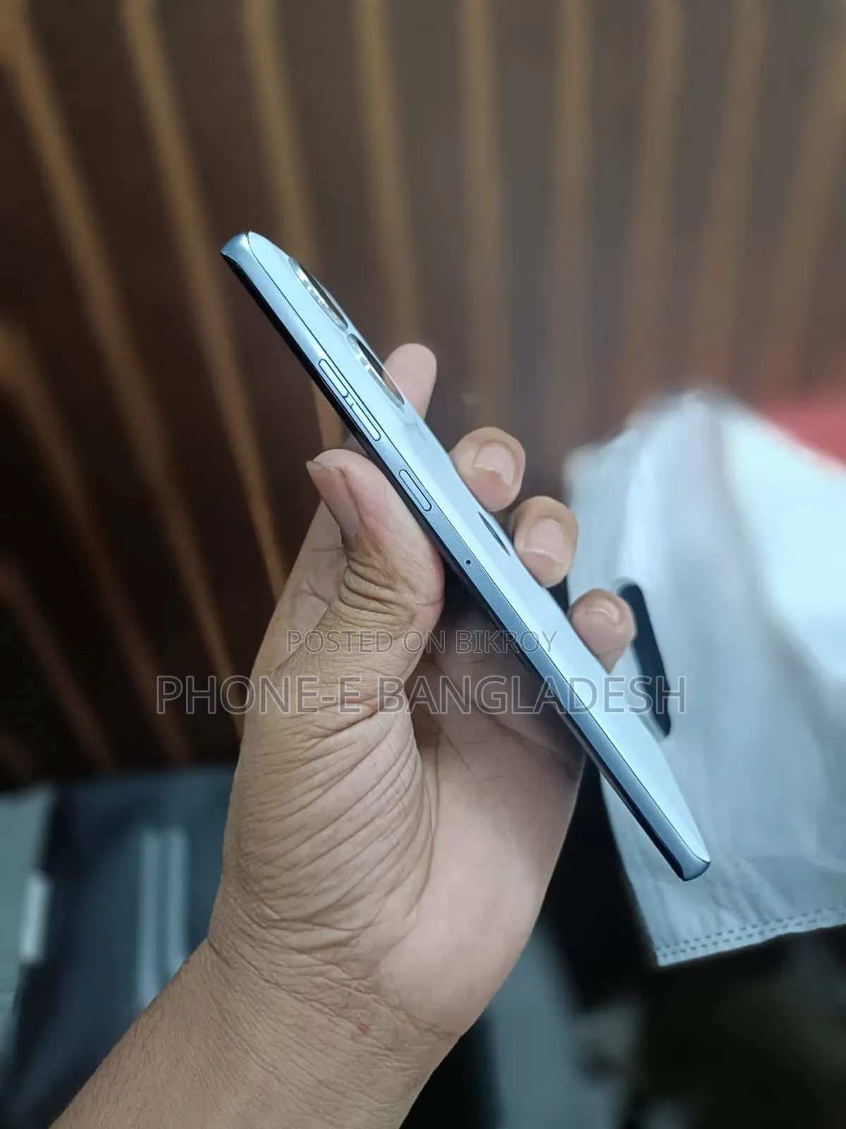 মটোরোলা এজ ৫০ ফিউশন ২৫৬ জিবি ব্লু