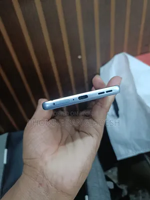 মটোরোলা এজ ৫০ ফিউশন ২৫৬ জিবি ব্লু