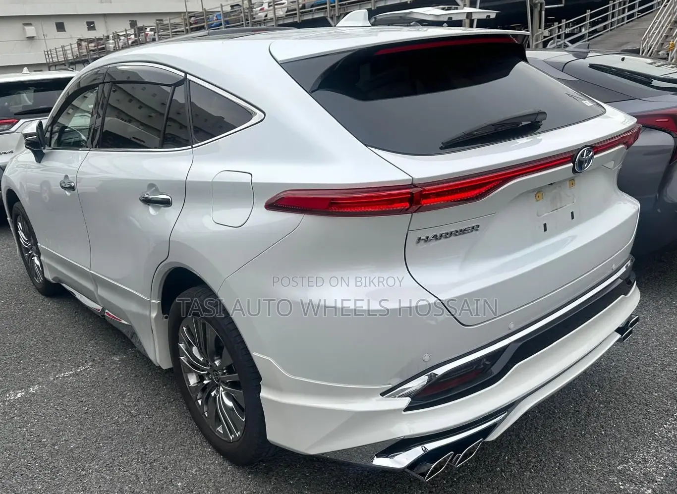 Toyota Harrier Hybrid Z 2023 Pearl