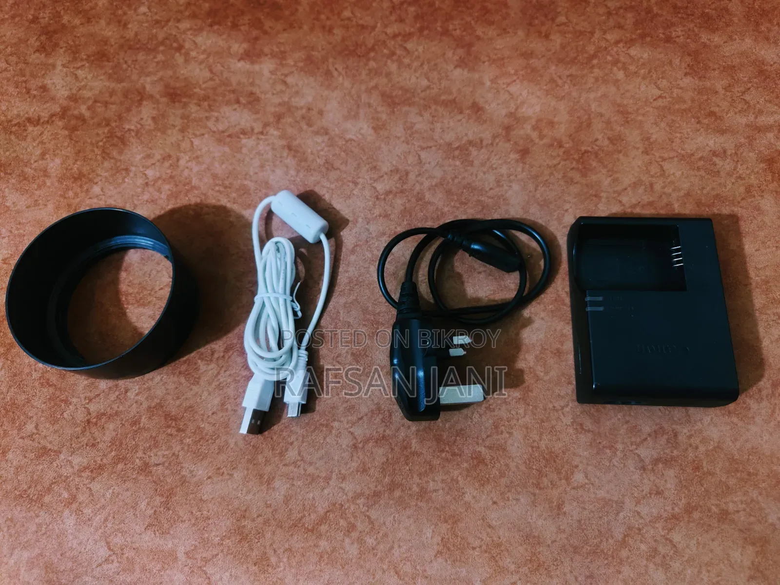 Canon 200d Camera With 50mm F/1.8 STM Lens With Original Box