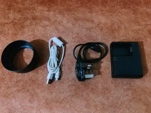 Canon 200d Camera With 50mm F/1.8 STM Lens With Original Box