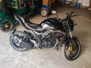 Suzuki Gixxer Monotone 2020 Black