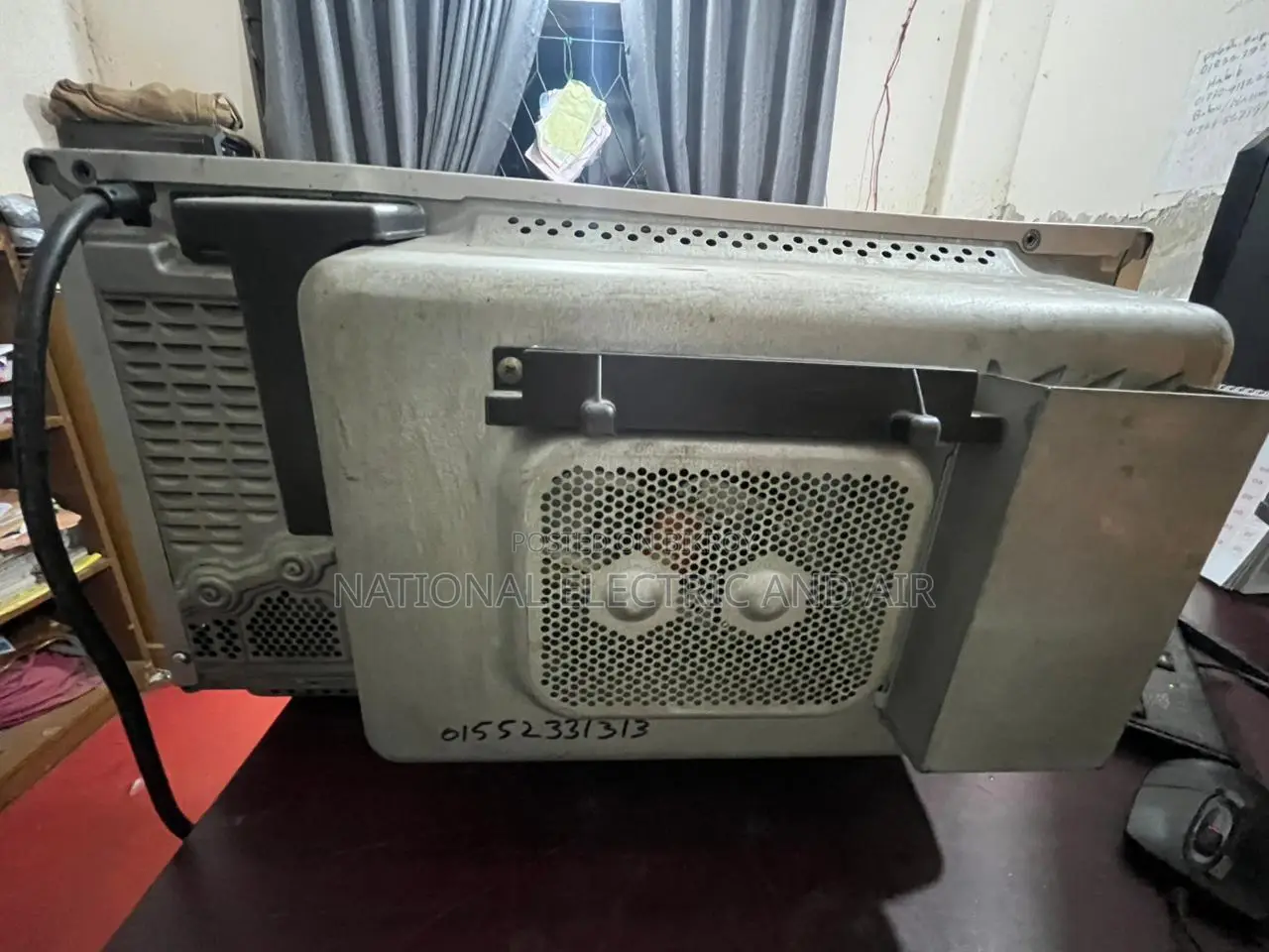 Panasonic Nn-Cf770m Convection Flatbed Microwave Oven