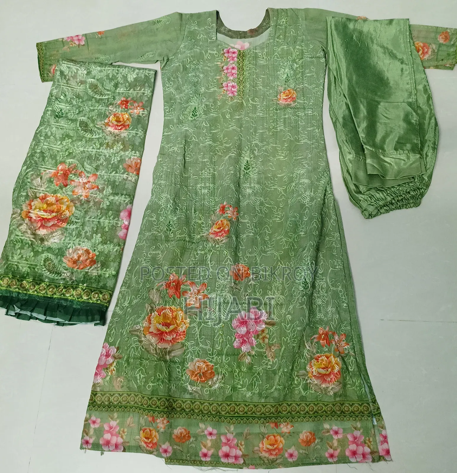 Used 3-Piece Dress