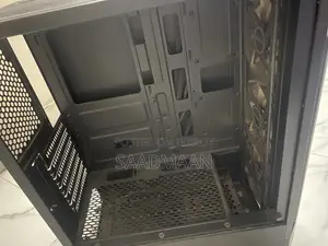 ফ্যান্টেক পিসি কেস