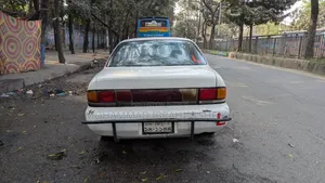 Toyota Sprinter 2000 Pearl
