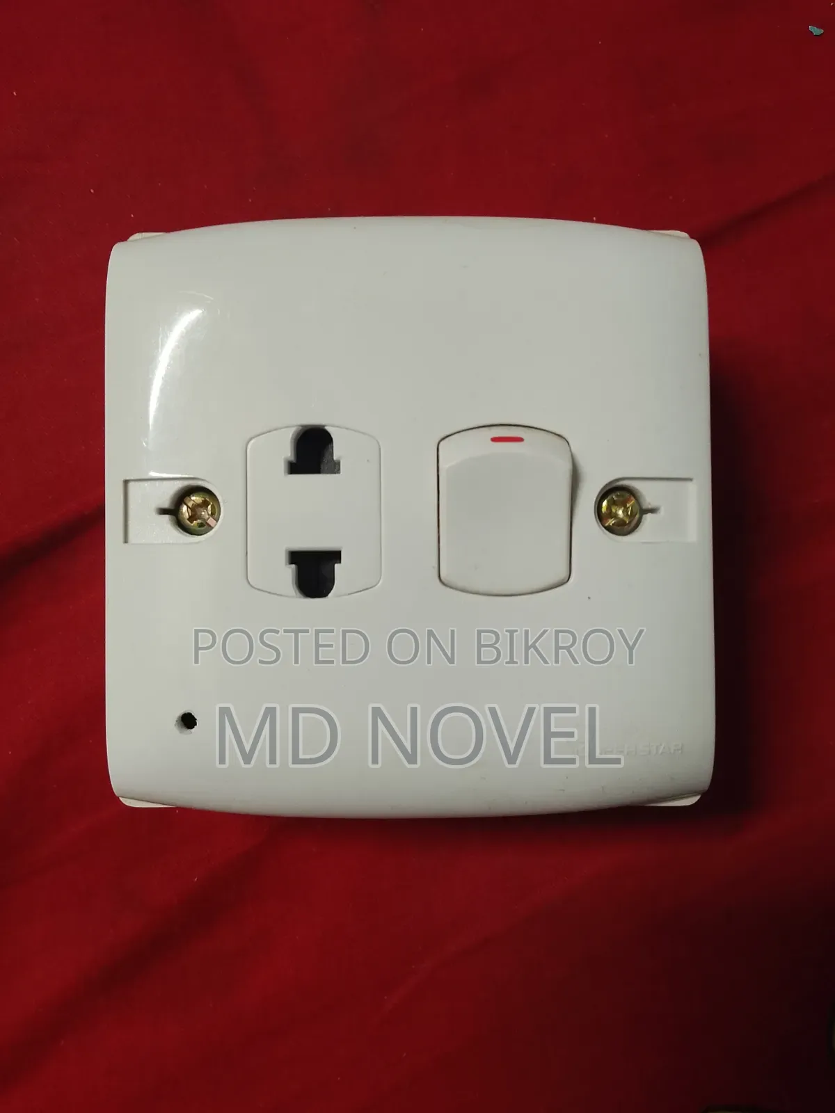 Socket Camera