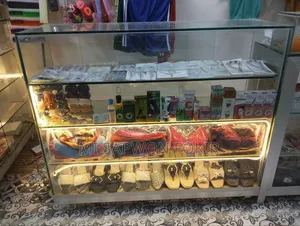 Cosmetic Showcase