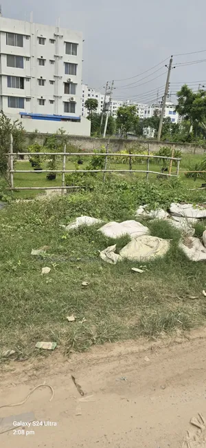 3 Katha East-Facing Plot for Sale in Uttara Sector 3, 17/D