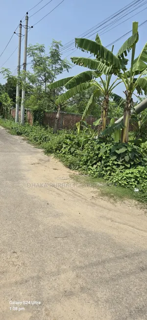 Uttara 3rd Project 17/F, South-Facing 3 Katha Plot for Sale