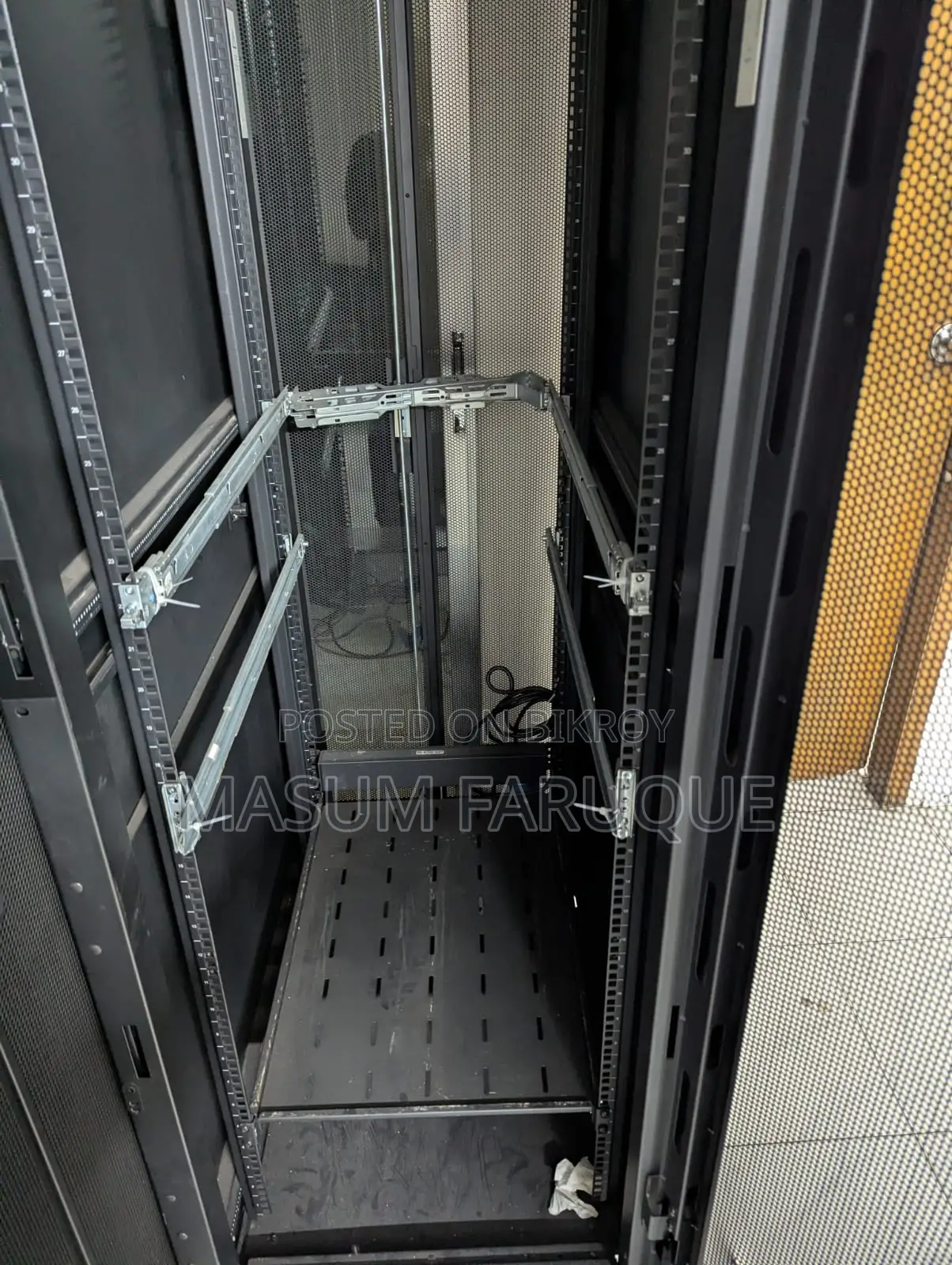 42U Server Rack