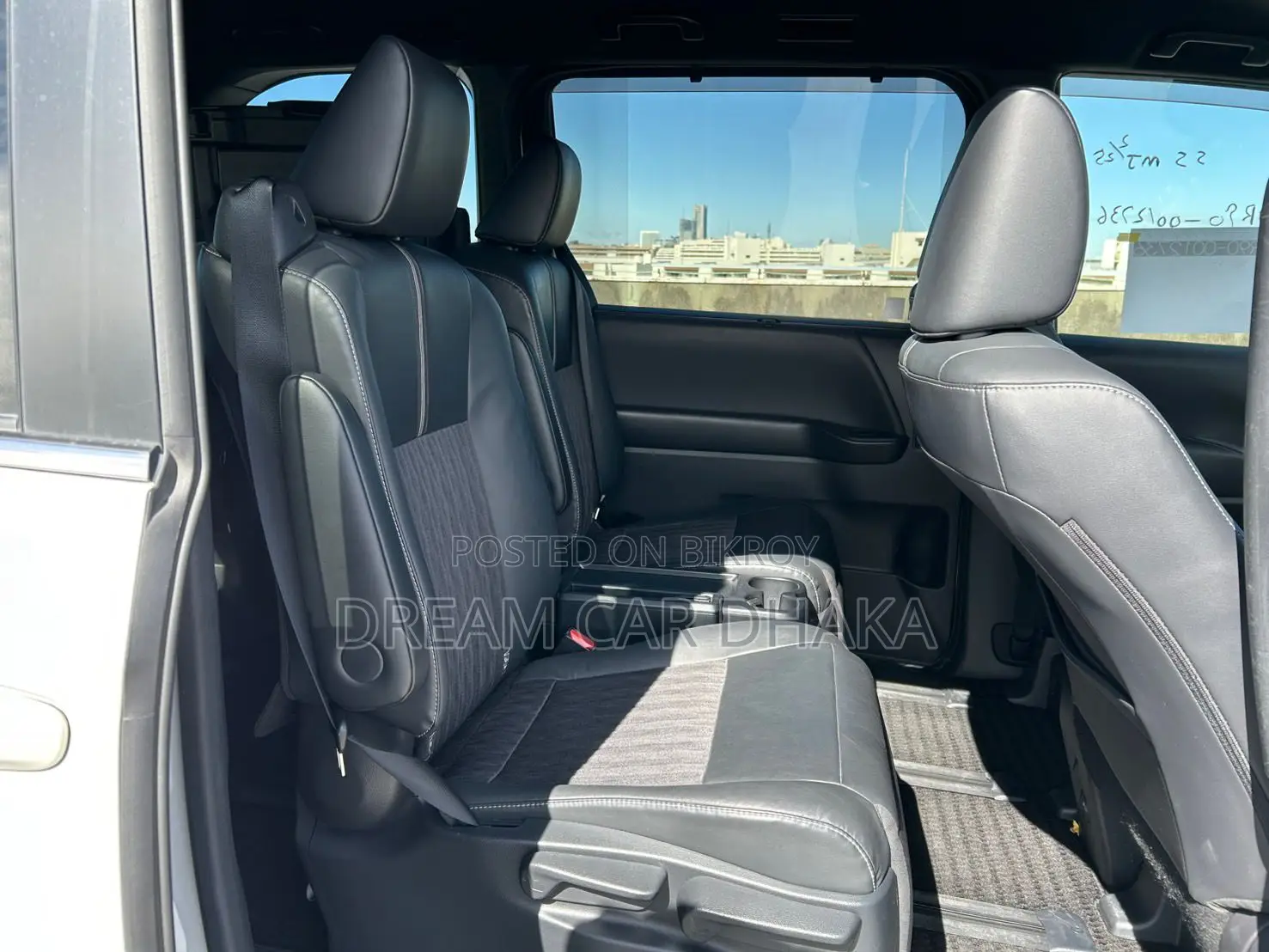 Toyota Noah 2022 Pearl