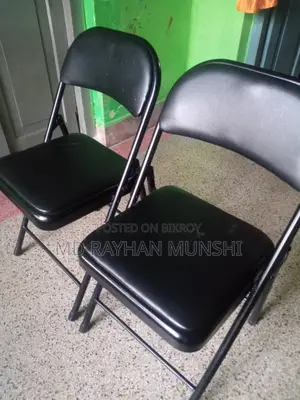 Otobi Chair