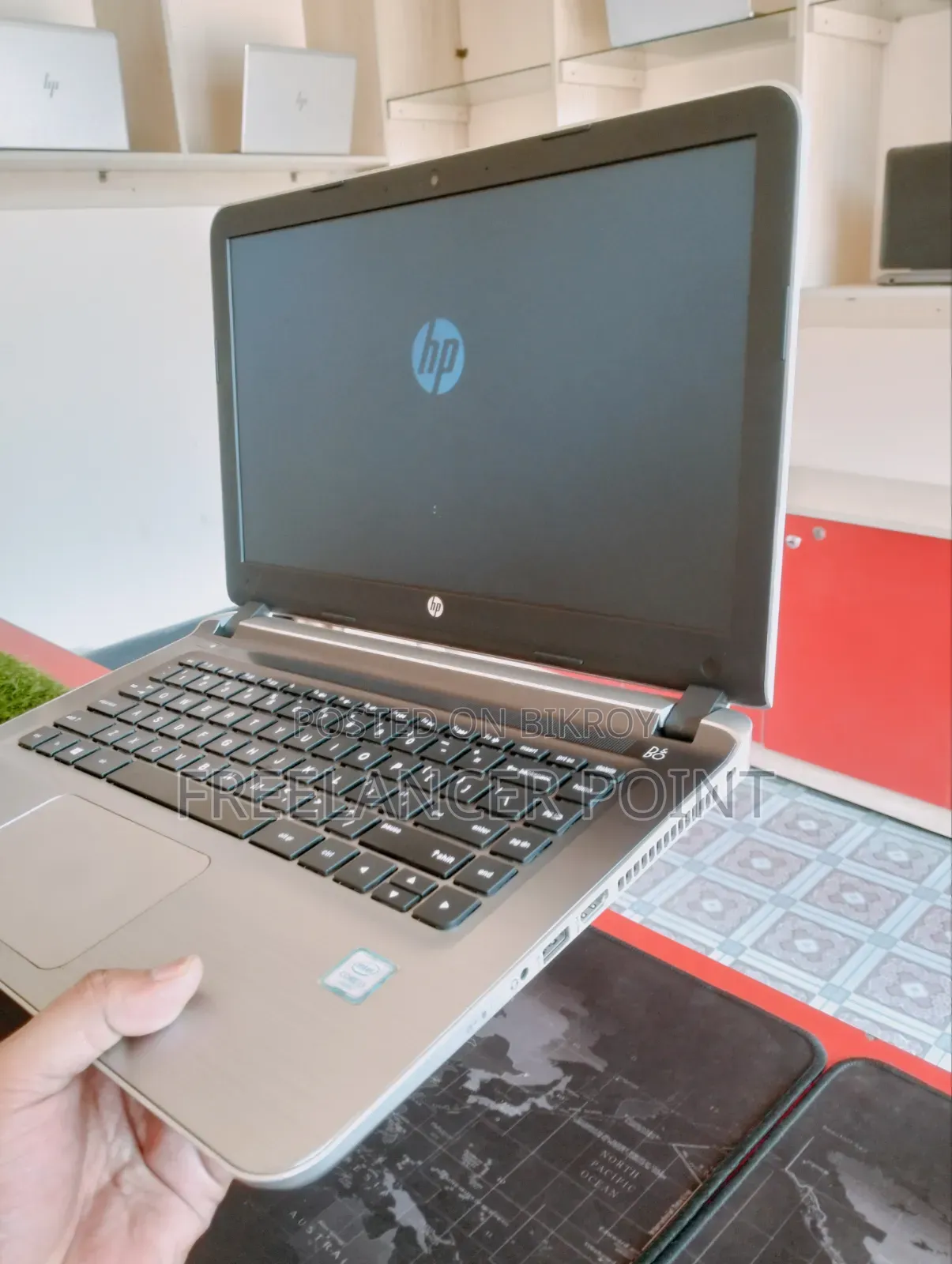 Laptop HP Pavilion 10 8GB Intel Core I3 HDD 1T