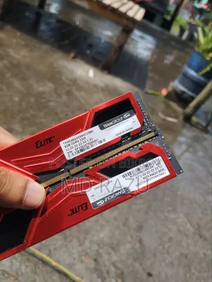 Team Elite Plus Red 8gb 3200mhz Ddr4