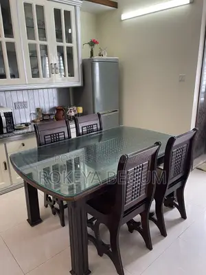 New Modern Design Dining Table and Chair