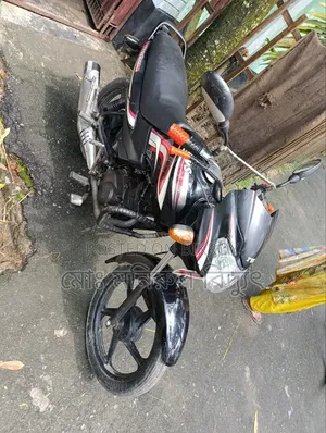 New TVS Metro 2017 Black
