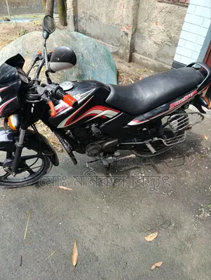 New TVS Metro 2017 Black