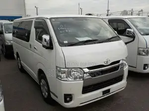 Toyota HiAce 2021 White