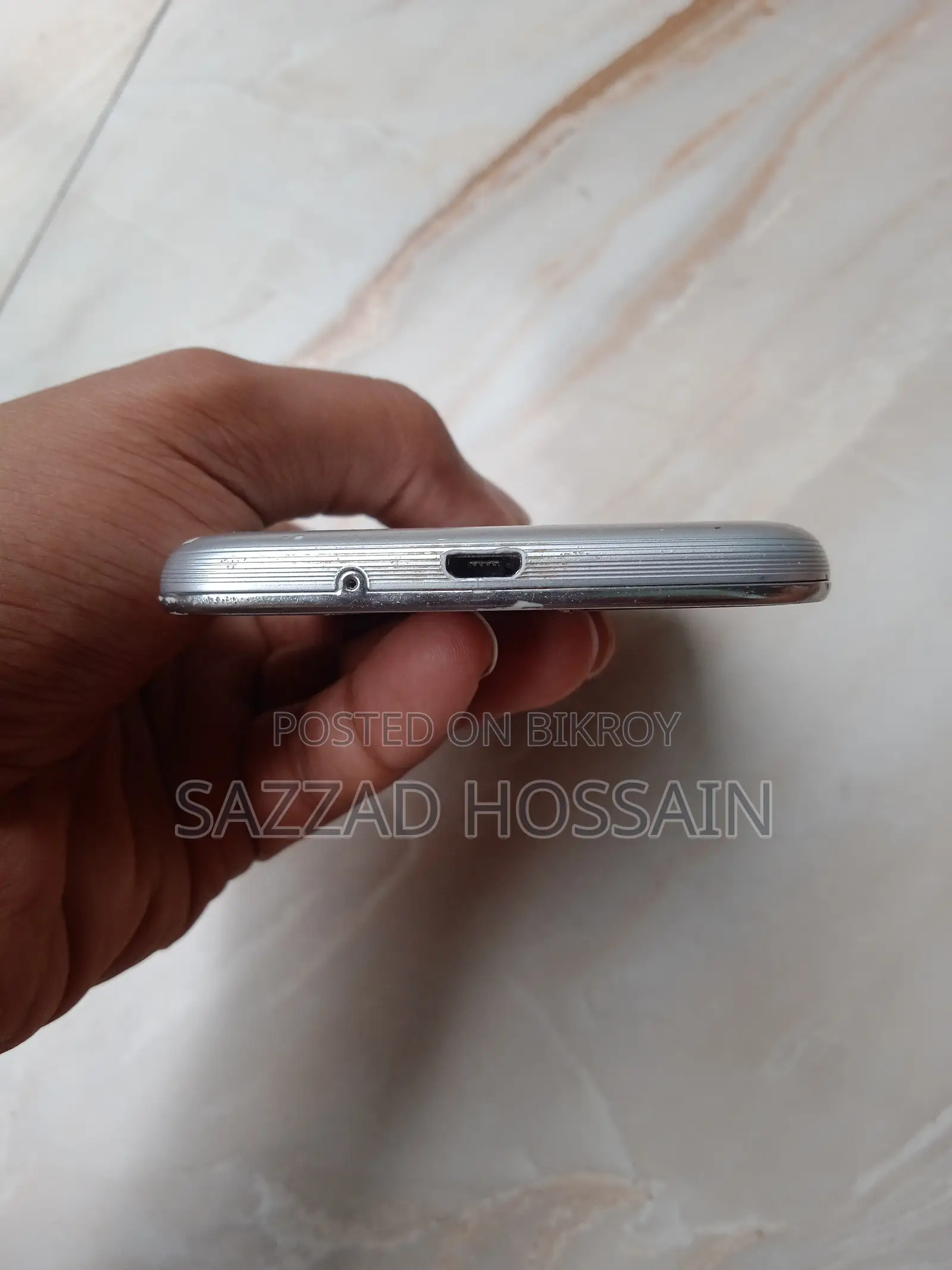 Samsung Galaxy J2 Pro 16 GB Gray