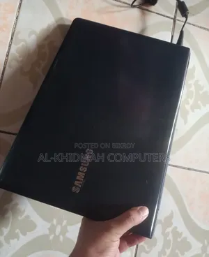 Laptop Samsung 4GB AMD HDD 500GB