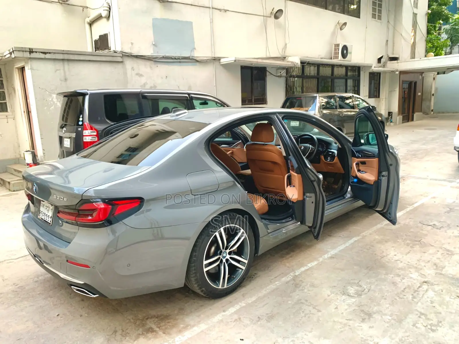 New BMW 5 Series G30 530e 2021 Gray