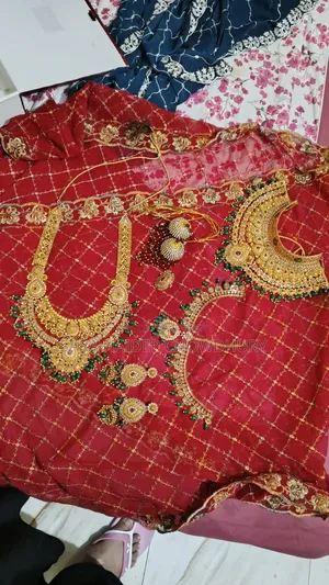সুন্দর একটি Designer Customized Jewellery Set সেল হবে