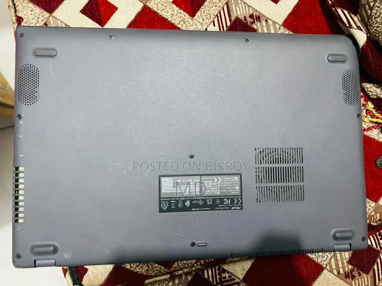 Laptop Asus VivoBook X540SA 4GB Intel Core i3 SSD 128GB