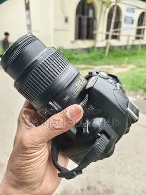 Urgent Nikon Dx D3100 for sale